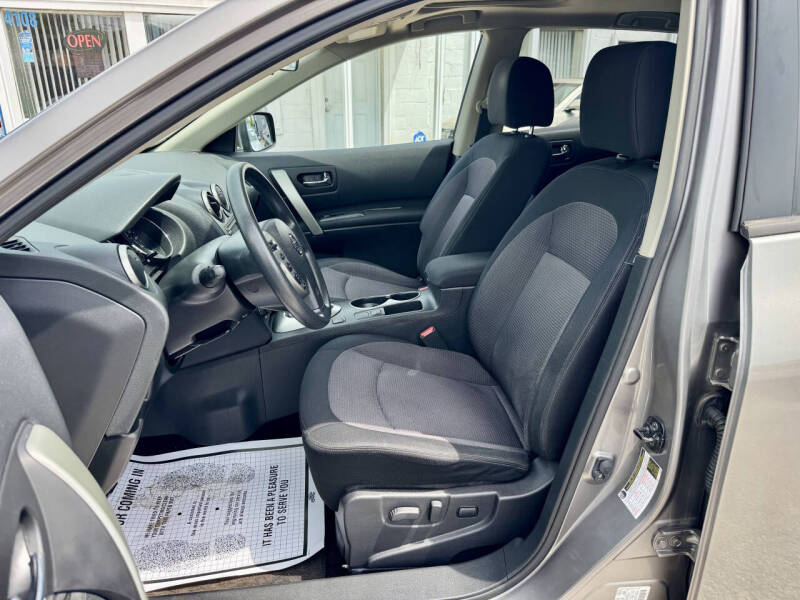 2012 Nissan Rogue SV