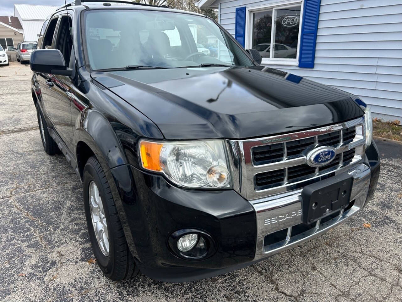 2010 Ford Escape for sale at Quality Cars Of South Elgin in South Elgin, IL