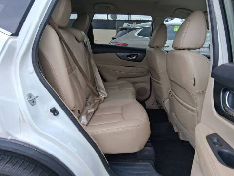 2016 Nissan Rogue SL