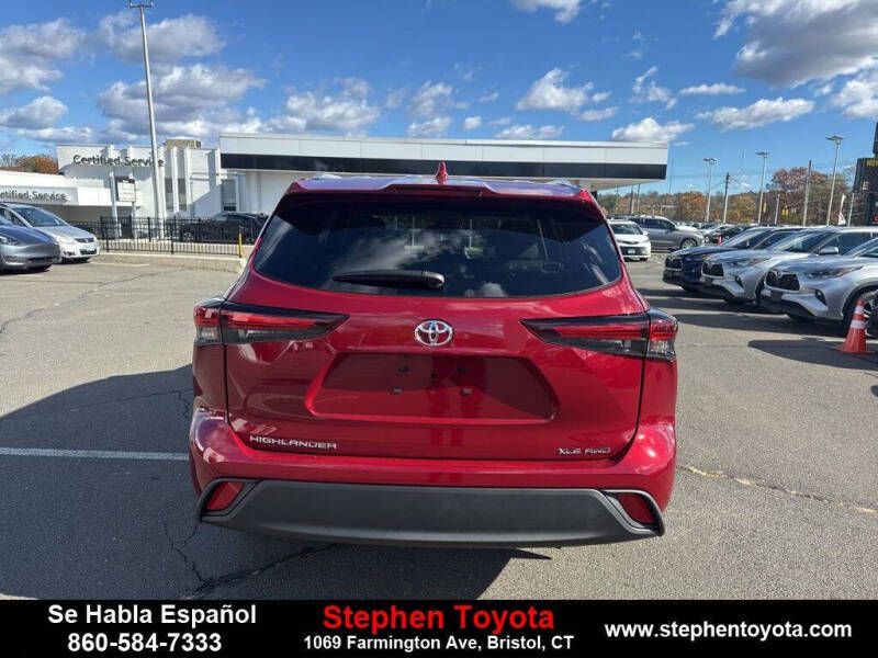 2026 Toyota Highlander XLE
