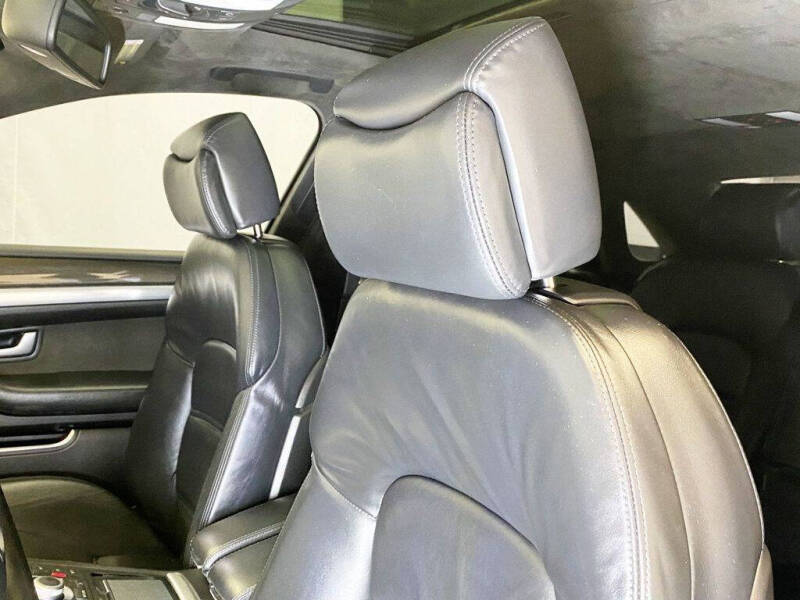 2008 Audi S8 quattro