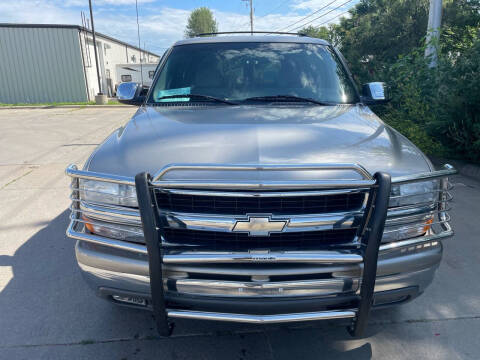 2001 Chevrolet Suburban for sale at Star Motors in Brookings SD