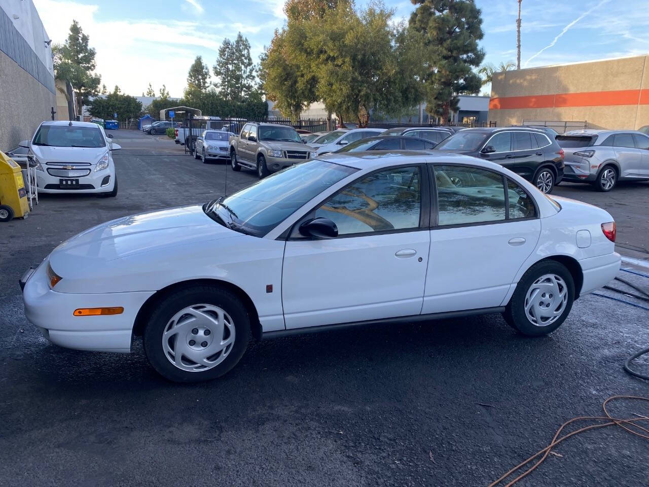 2001 Saturn S-Series for sale at ZRV AUTO INC in Brea, CA