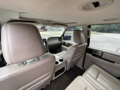 2016 Lincoln Navigator Select
