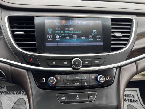 2017 Buick LaCrosse Essence