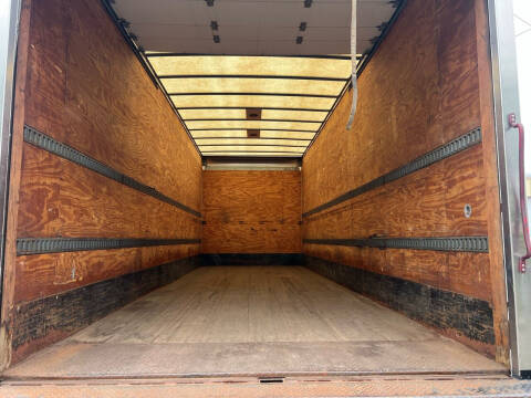 2009 Sterling L7500 Series