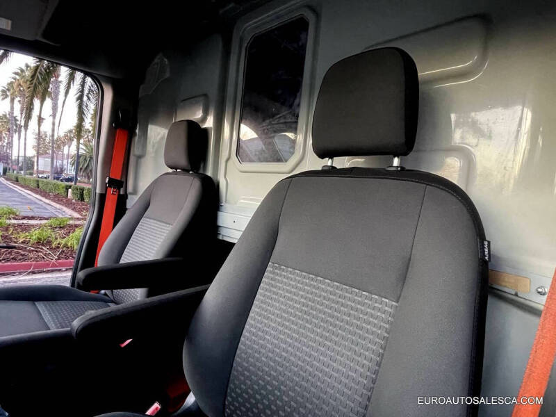 2022 Ford Transit 250