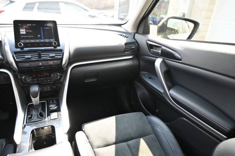 2024 Mitsubishi Eclipse Cross