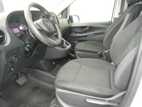 2017 Mercedes-Benz Metris Worker Cargo