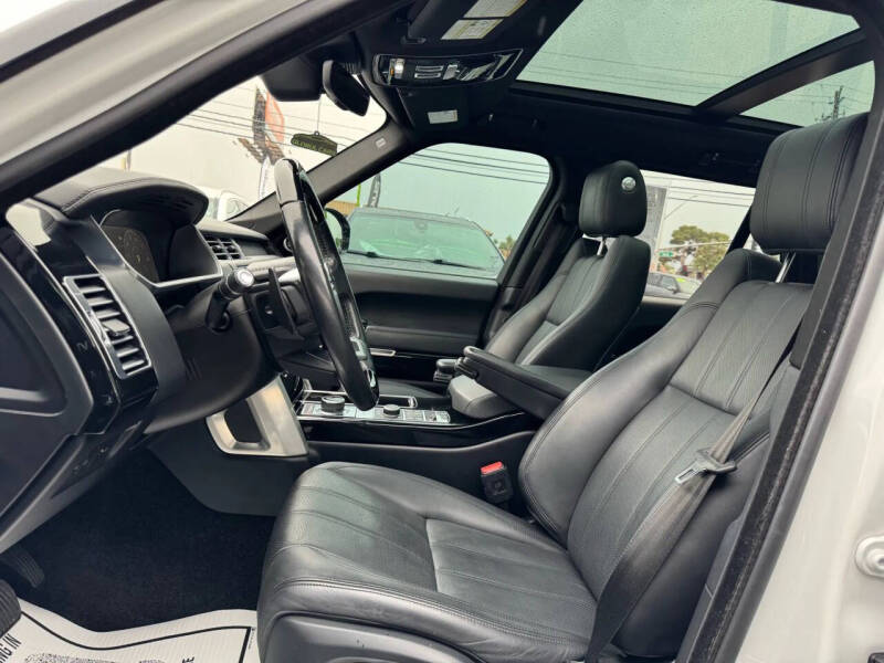 2017 Land Rover Range Rover HSE