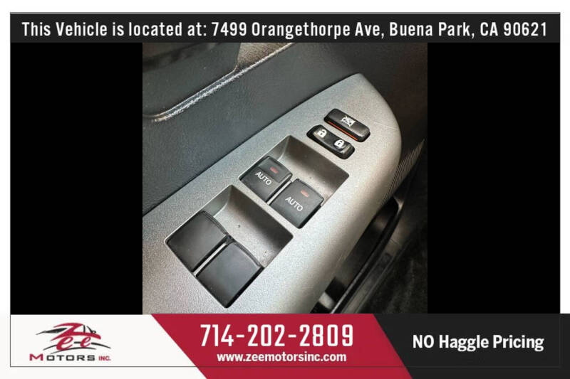 2016 Toyota Sequoia SR5