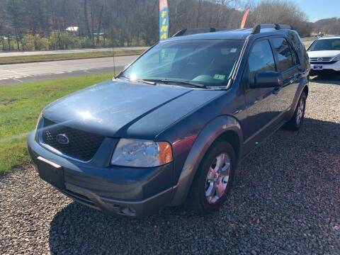 2005 Ford Freestyle for sale at Court House Cars, LLC in Chillicothe OH