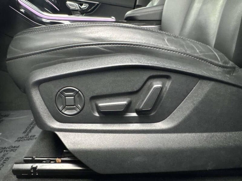 2024 Audi Q7 quattro Premium Plus 55 TFSI