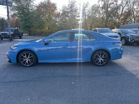 2023 Toyota Camry SE