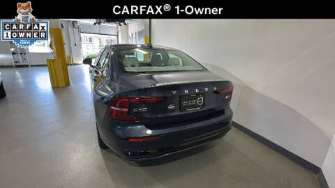 2025 Volvo S60 B5 Core