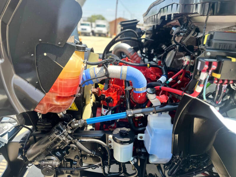 2020 International MV607