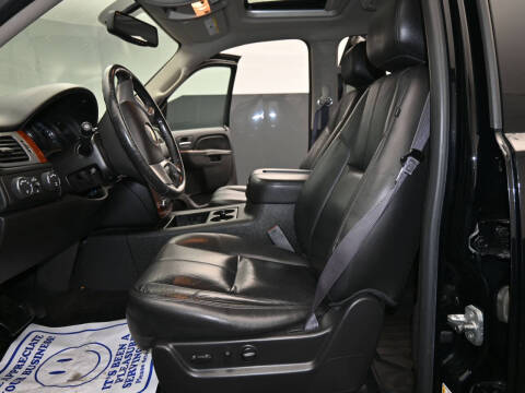 2014 Chevrolet Suburban LT