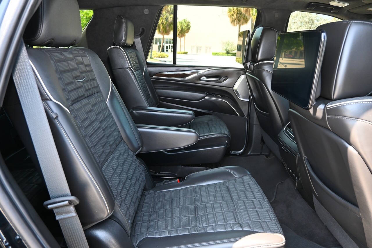 2022 Cadillac Escalade 45