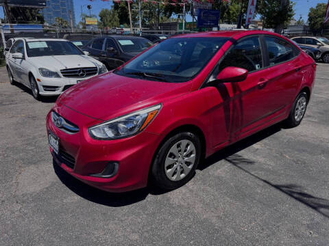 2017 Hyundai Accent SE