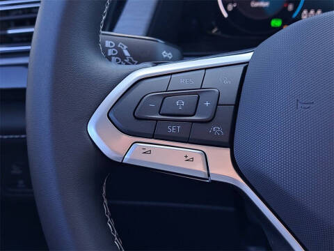 2026 Volkswagen Atlas Cross Sport SE