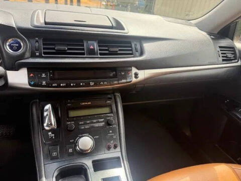 2012 Lexus CT 200h