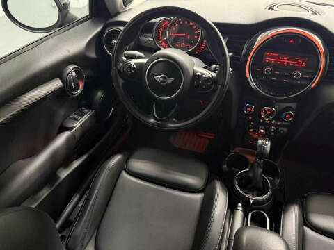 2015 MINI Hardtop 2 Door Cooper S