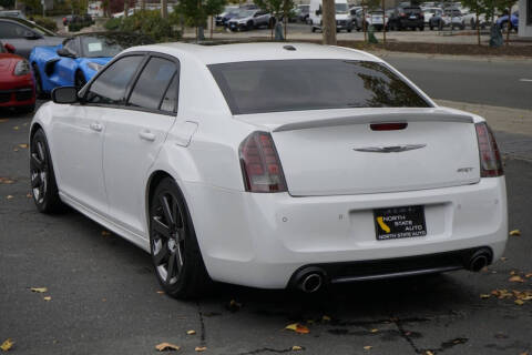 2014 Chrysler 300 SRT8