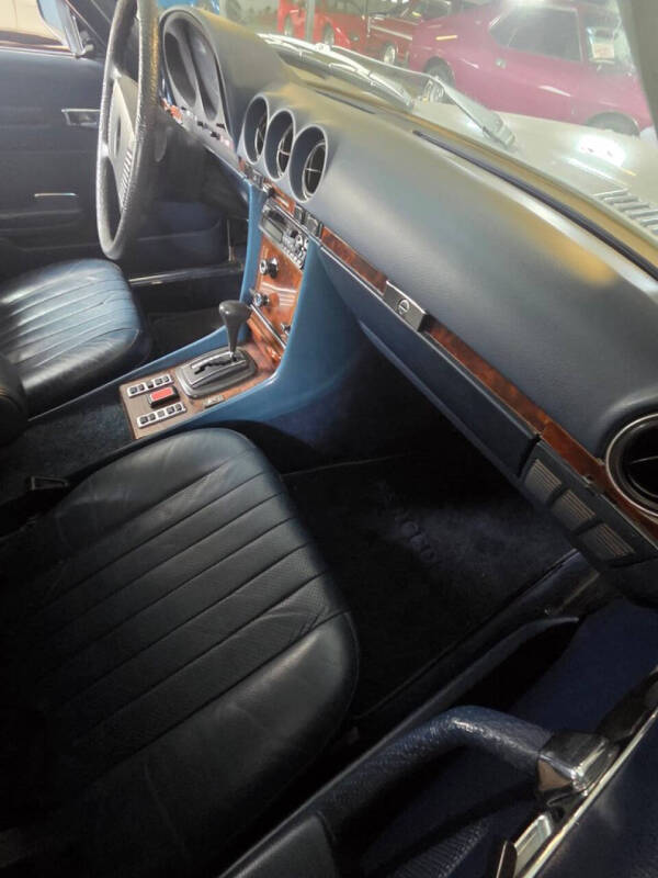 1977 Mercedes-Benz 450-Class