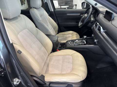 2017 Mazda CX-5 Touring