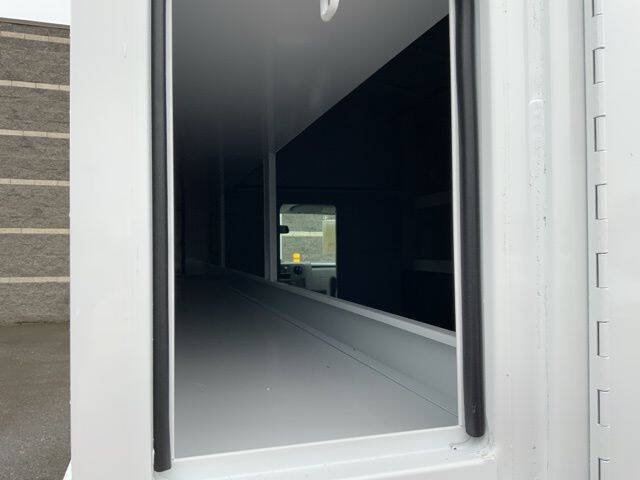2025 Ford E-Series