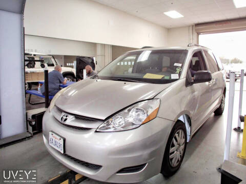 2007 Toyota Sienna for sale at Universal Auto in Bellflower CA