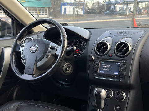 2012 Nissan Rogue SV w/SL Package