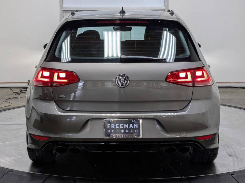 2017 Volkswagen Golf R 4Motion