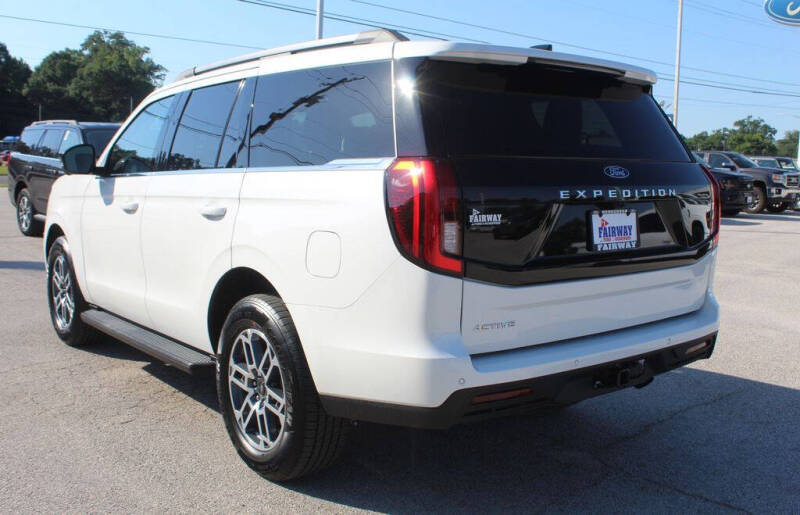 2026 Ford Expedition Active