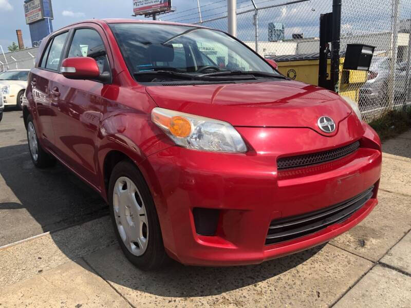 2009 Scion xD