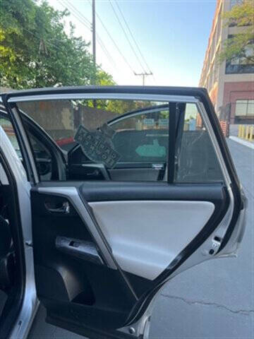 2017 Toyota RAV4 Platinum