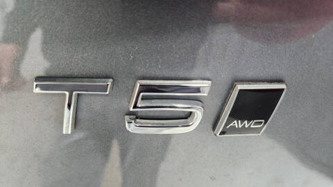 2018 Volvo XC90 T5 Momentum 7-Passenger