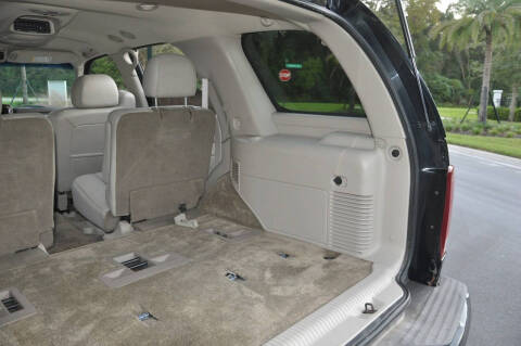 2003 Cadillac Escalade