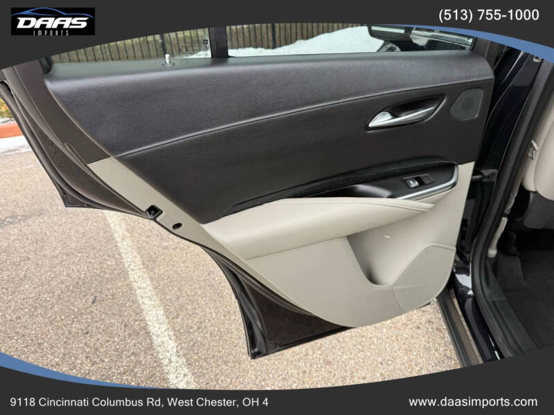 2020 Cadillac XT4 Premium Luxury