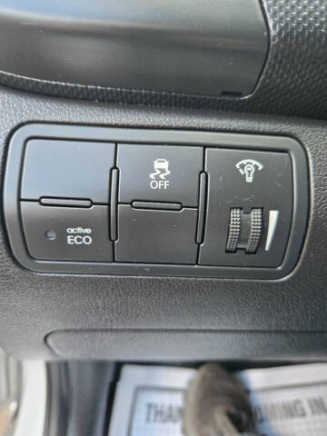 2014 Hyundai Accent SE