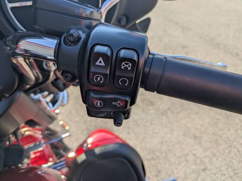 2018 Harley-Davidson TRI-GLIDE ULTRA