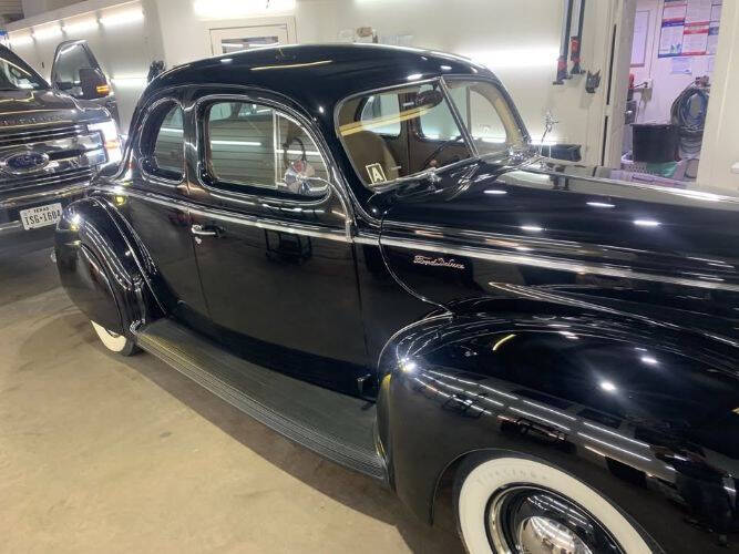 1940 Ford Deluxe