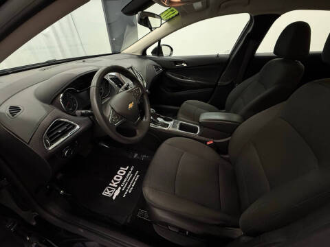 2017 Chevrolet Cruze LT Auto