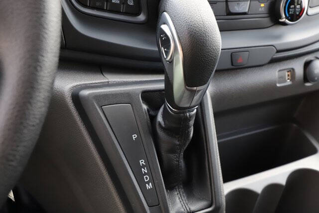 2025 Ford Transit 350