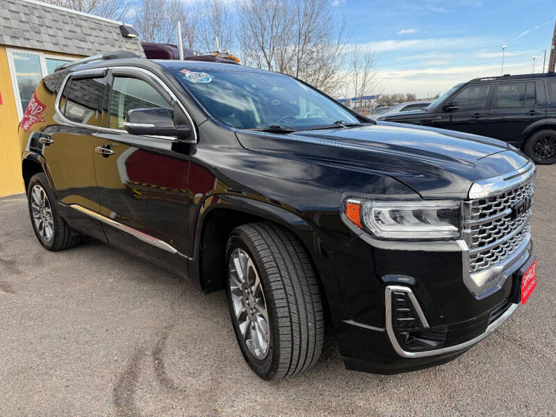 2020 GMC Acadia Denali