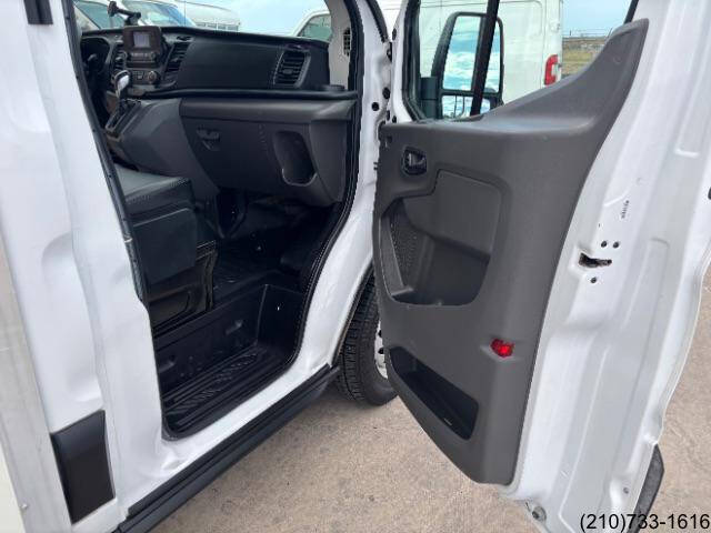 2022 Ford Transit