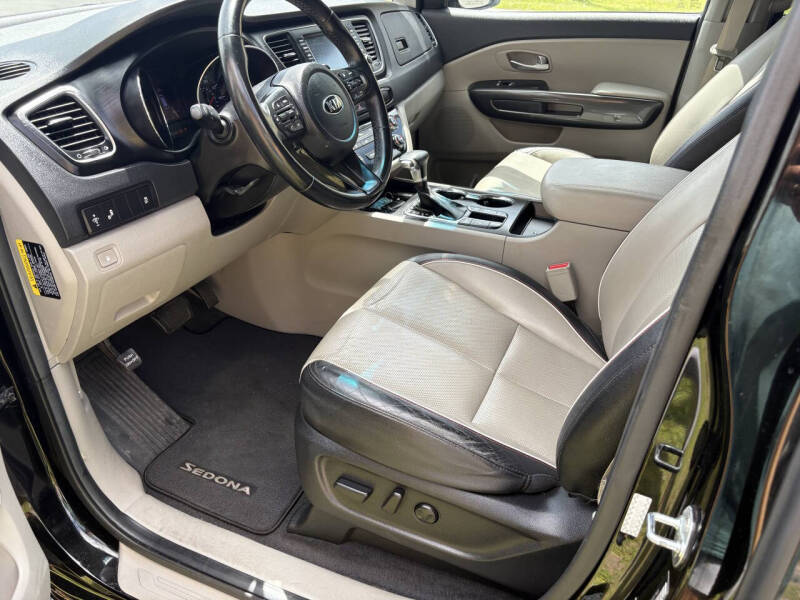 2020 Kia Sedona EX