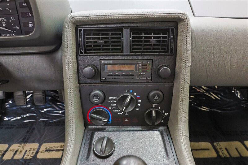 1982 DeLorean DMC-12