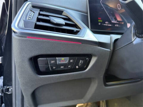 2024 BMW 3 Series 330i