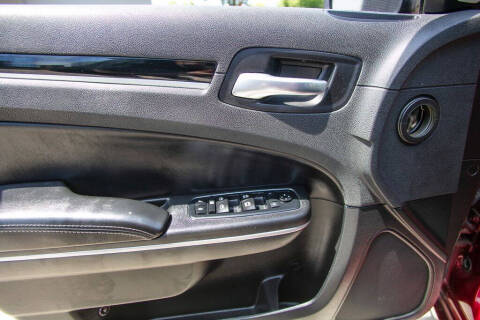 2019 Chrysler 300 S
